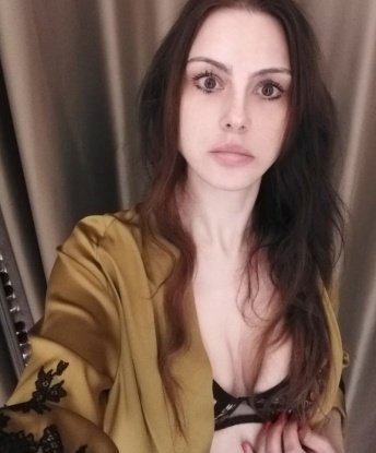 😉 Умная и опытная, ты забудешь о реальности и погрузишься в мир наслаждения. Я готова предложить тебе различные услуги, которые будут удовлетворять все твои потребности. 💦 Живу в Москве, Москва - город, где мы сможем встретиться. Посмотри мои фото и убедись в моей красоте. 📷 Я уже жду, чтобы подарить тебе незабываемые моменты страсти и наслаждения. ✨ Все отзывы оставленные моими клиентами говорят о том, что я настоящая профессионалка в своем деле. Уверен, ты не пожалеешь о нашей встрече. 💫 Жду звонка! Алёна